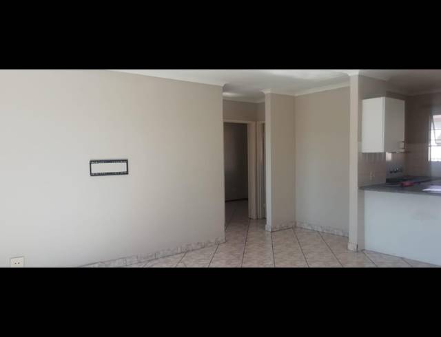2 BEDROOM APARTMENT FOR SALE IN ALAN MANOR